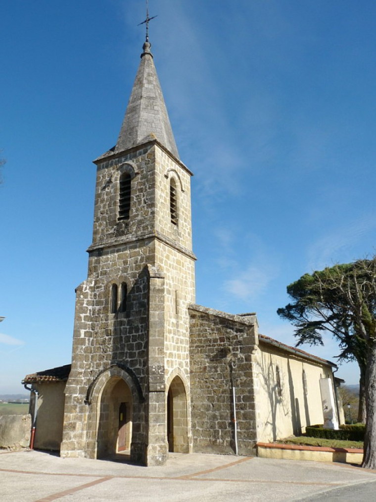 Lasséran église Saint-Jacques.JPG
