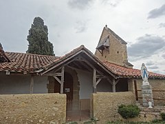 St Michel chapelle Saint-Jaymes.jpg