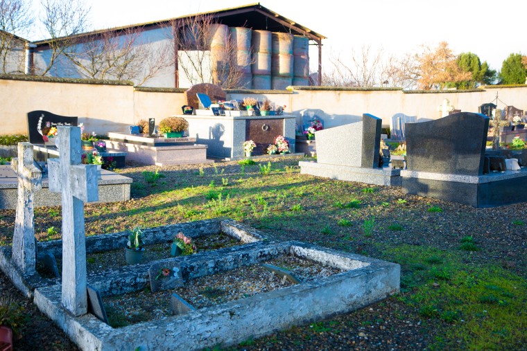 14 Le cimetière de Pouydraguin 1bis 110123.jpg