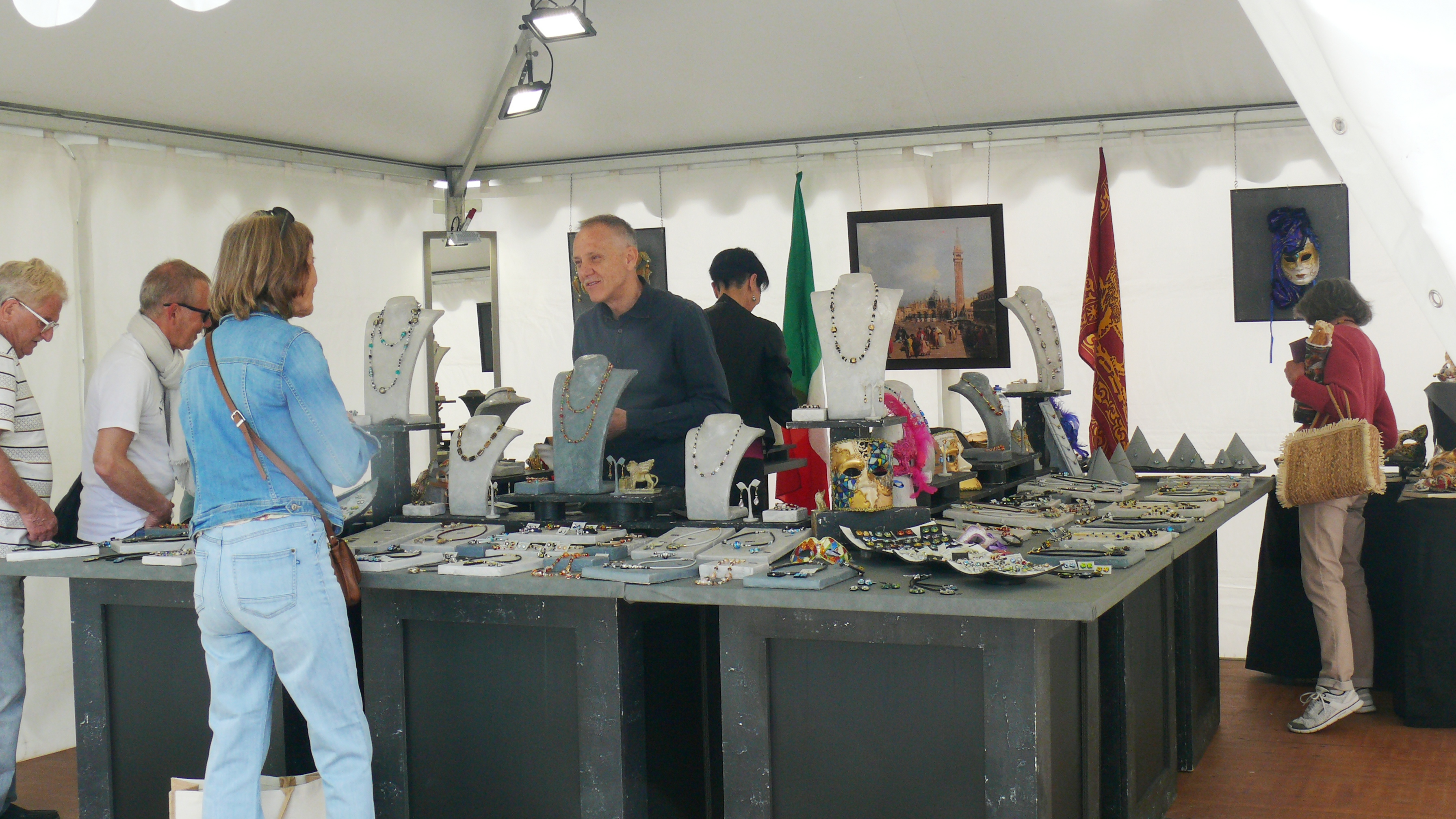 Bijoux en verre de Murano.