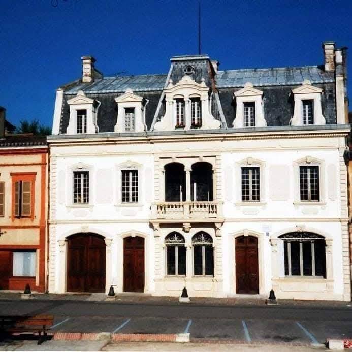 MAISON CLAUDE AUGE.jpg