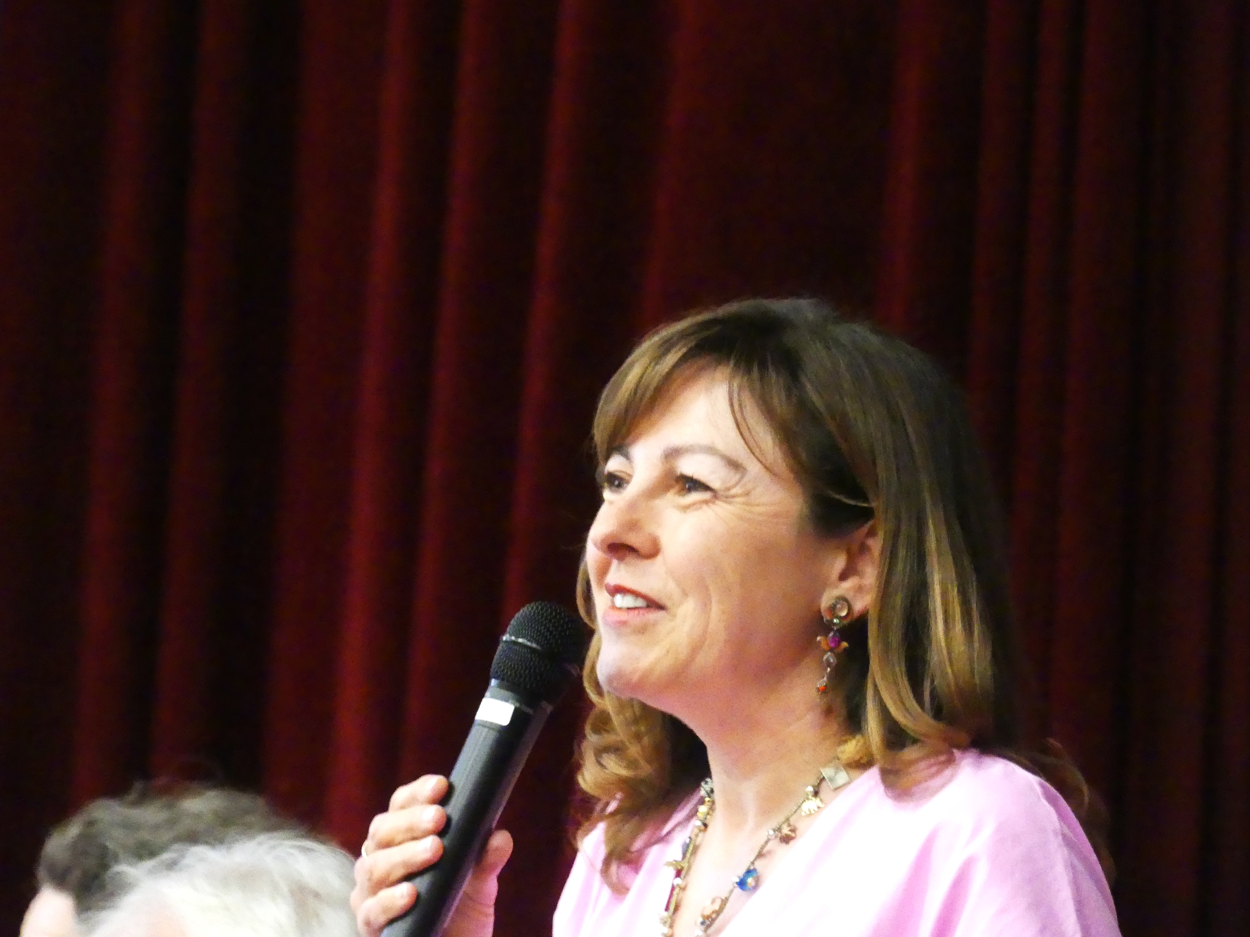 Carole Delga toute souriante mais déterminée