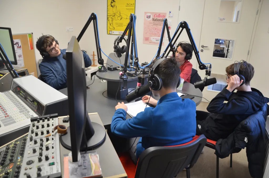 Radio fil de l'eau