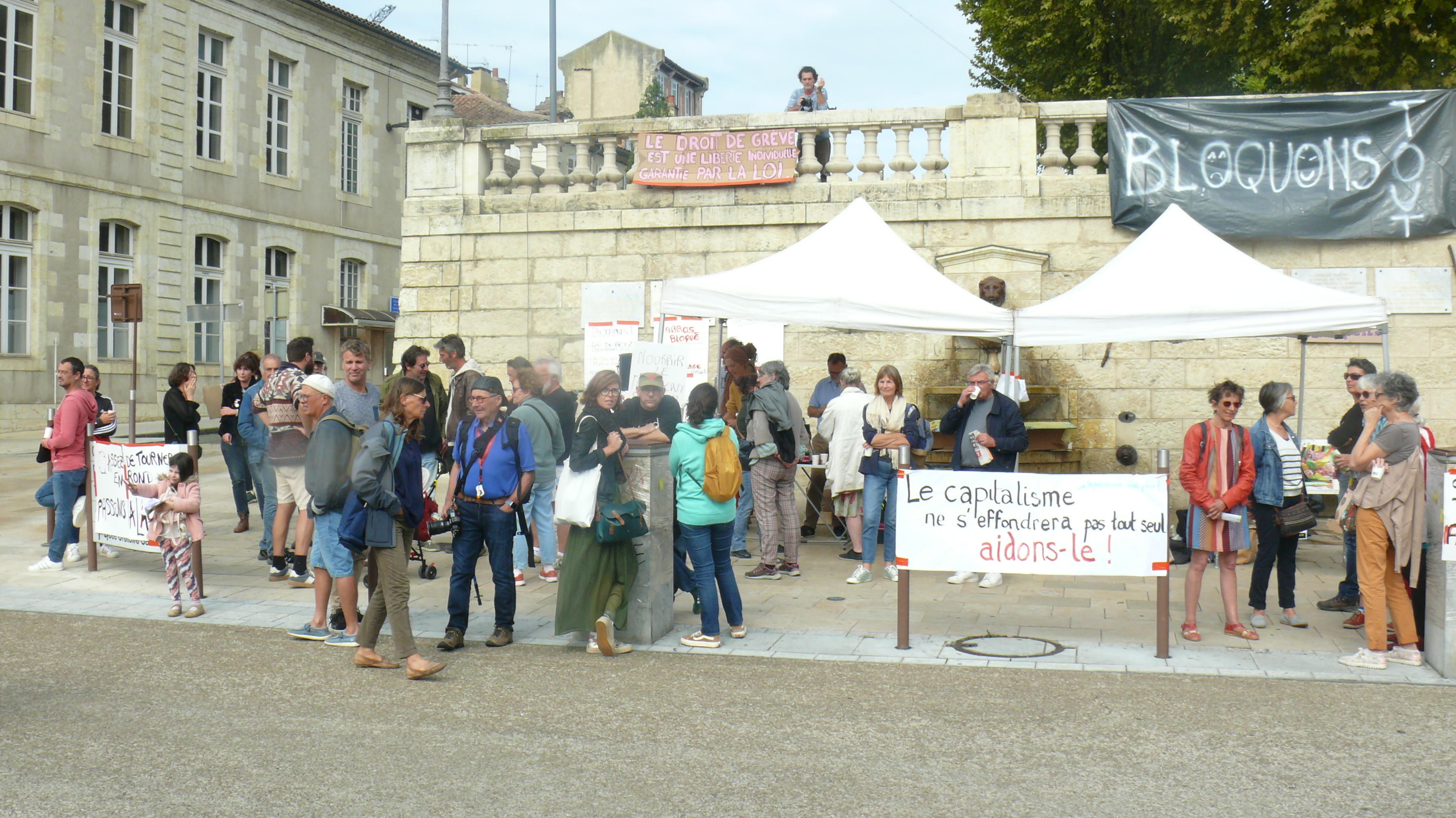 Place de Libération.