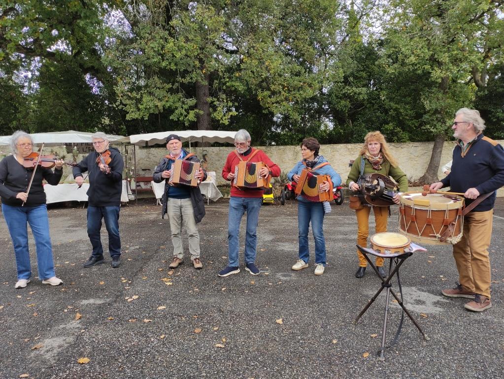 Pour finir en musique , La Croch'Bal