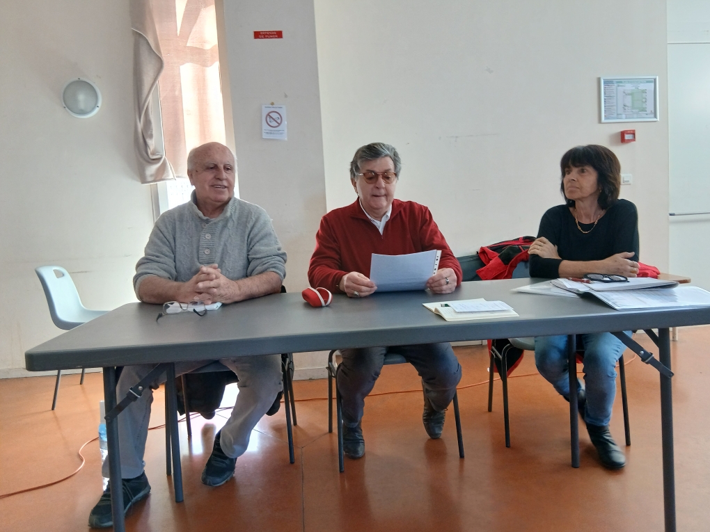 Jean Moncassin , Michel  Dompeix et Brigitte Avezac, les membres du bureau