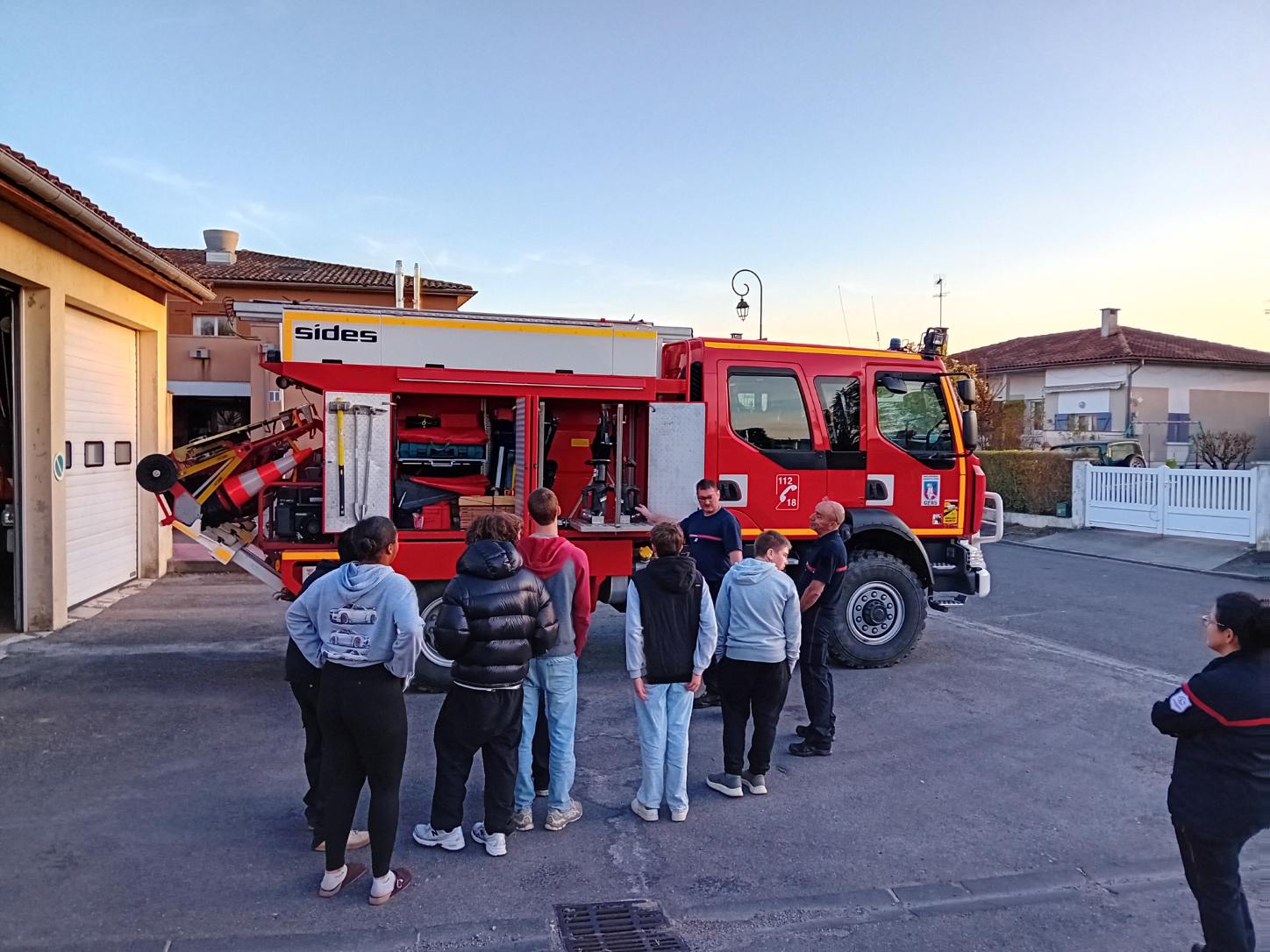 Les cadet.s chez les pompiers