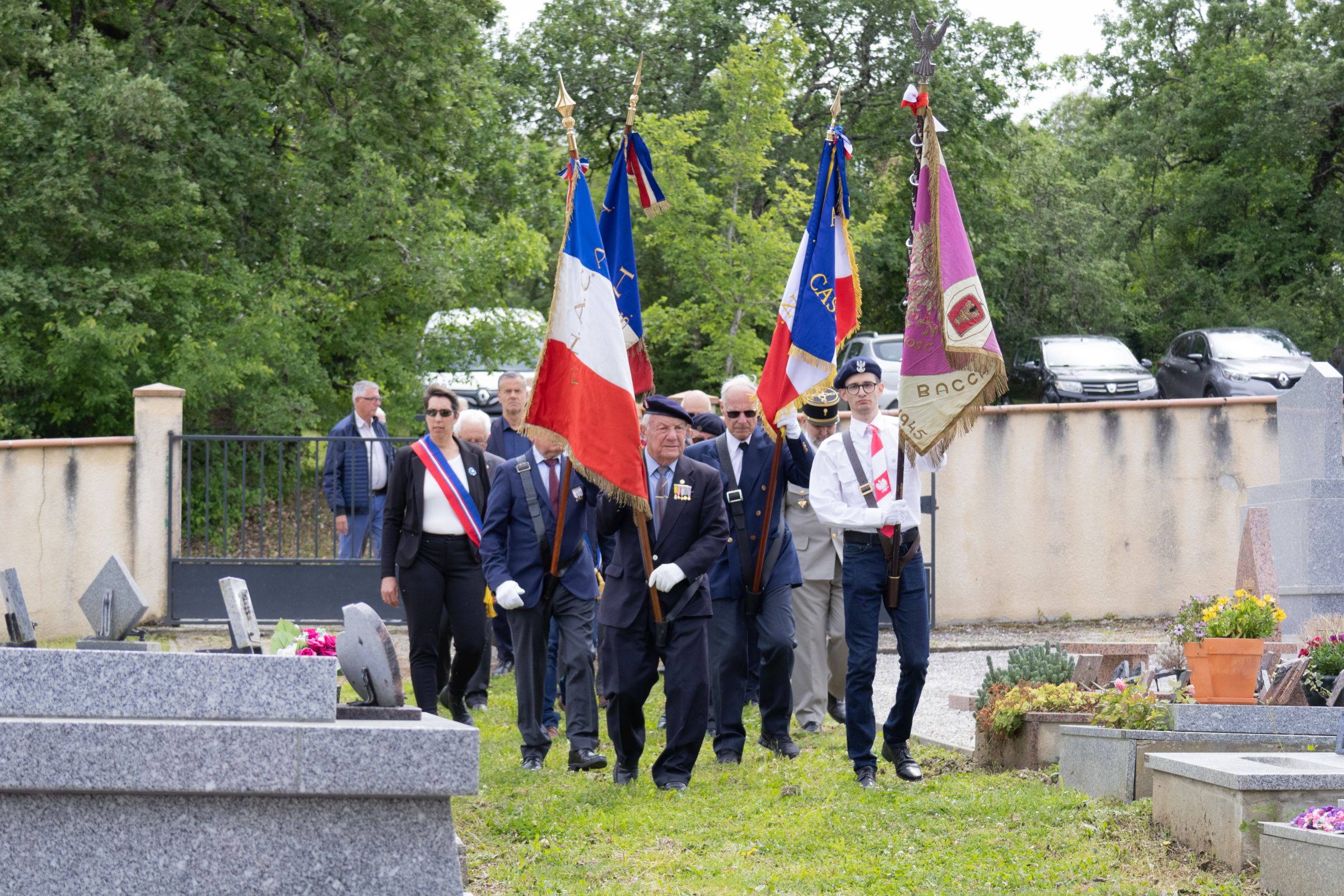 Arrivée des officiels.jpg