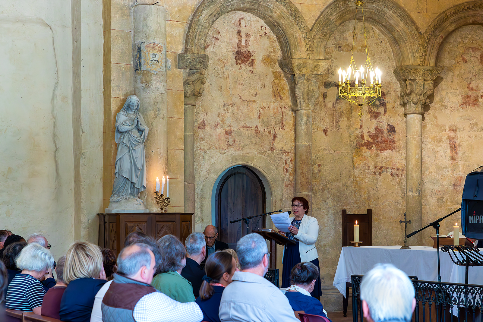 Isabelle Blanchard, Madame le maire de Lasserrade au micro