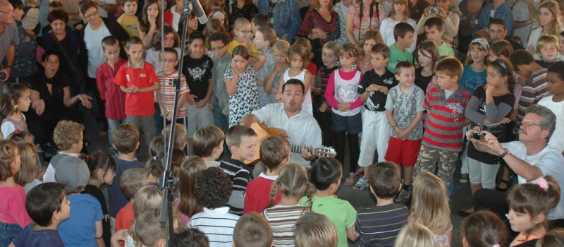 SAINT-LYS : F