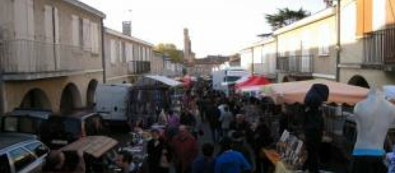 L'ISLE-JOURDAIN - FOIRE DE LA ST MARTIN -