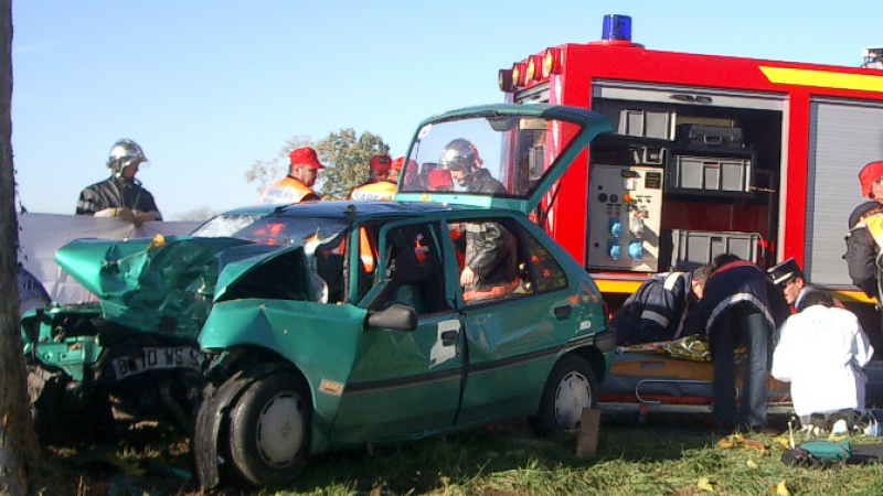 MIRANDE Route les jeunes face aux victimes