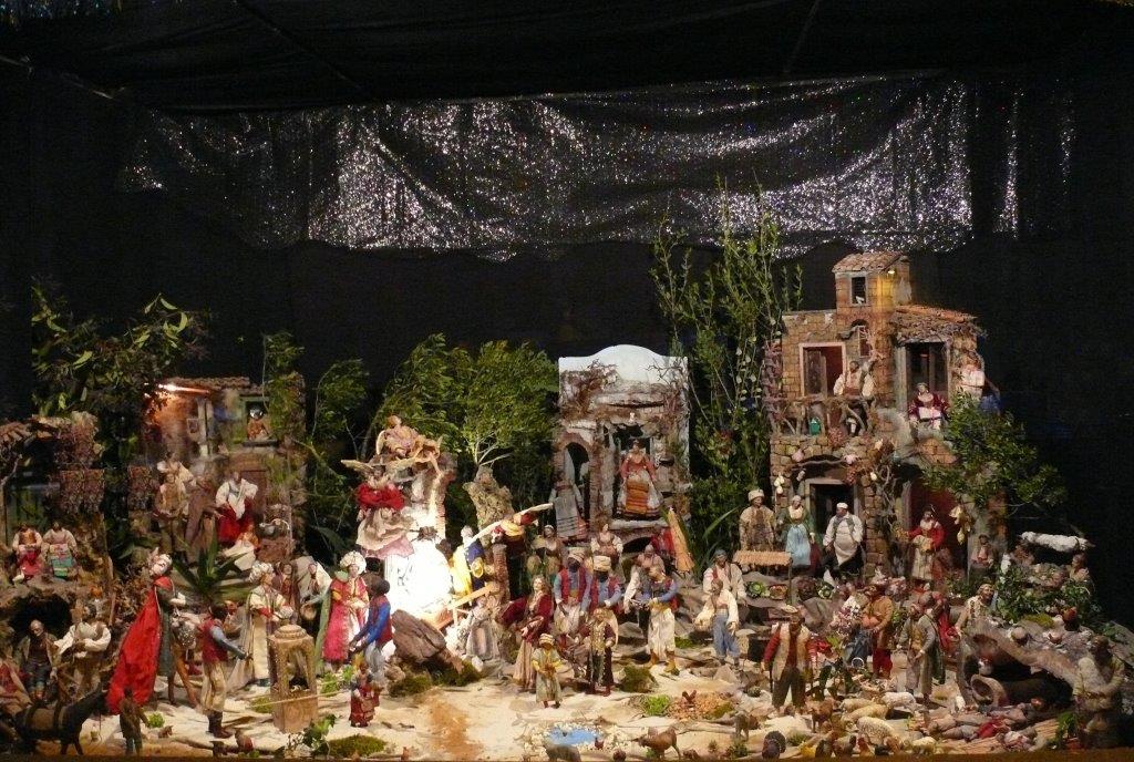 crèche-2 (2).jpg