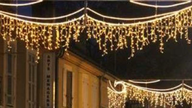 AUCH VILLE DE LUMIERE