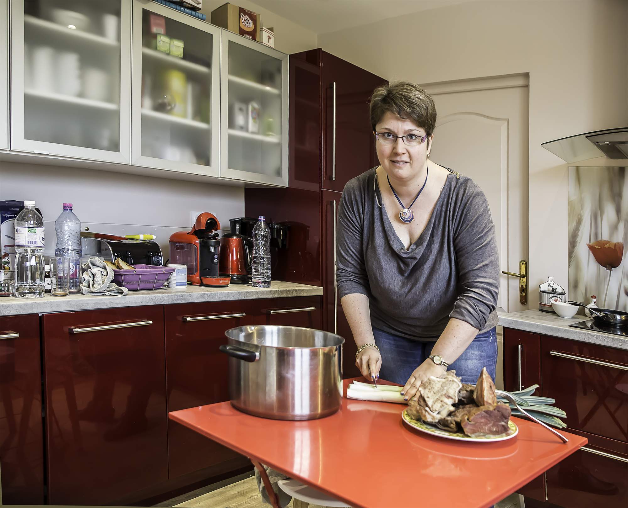 Sylvie Lafourcade dans sa cuisine 2bis 180116.jpg