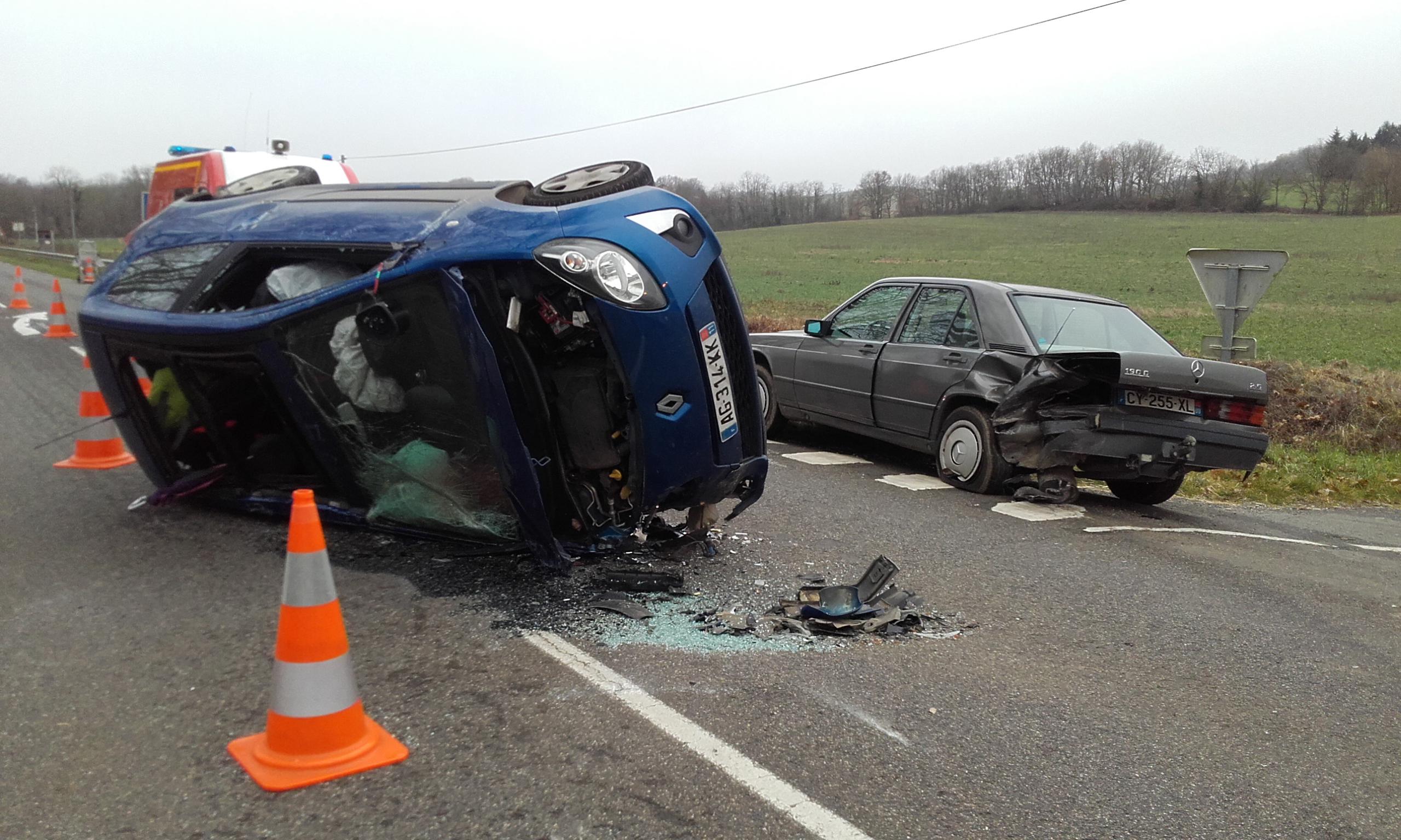 accident st maur.jpg