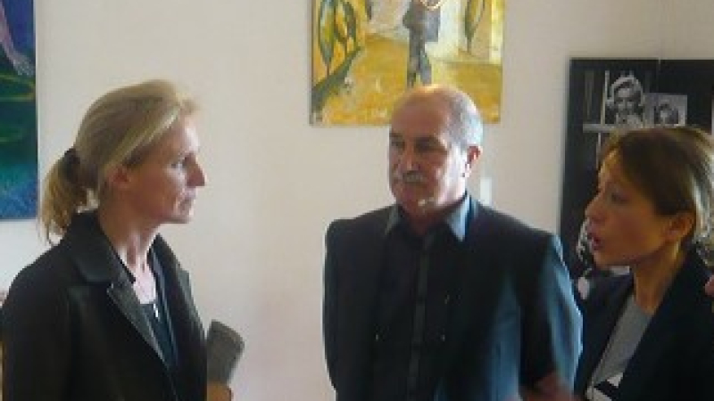 COLOGNE - Après Auch, Gimont ce fut à  Cologne que Mme SEGOLENE NEUVILLE a terminé sa visite dans le Gers