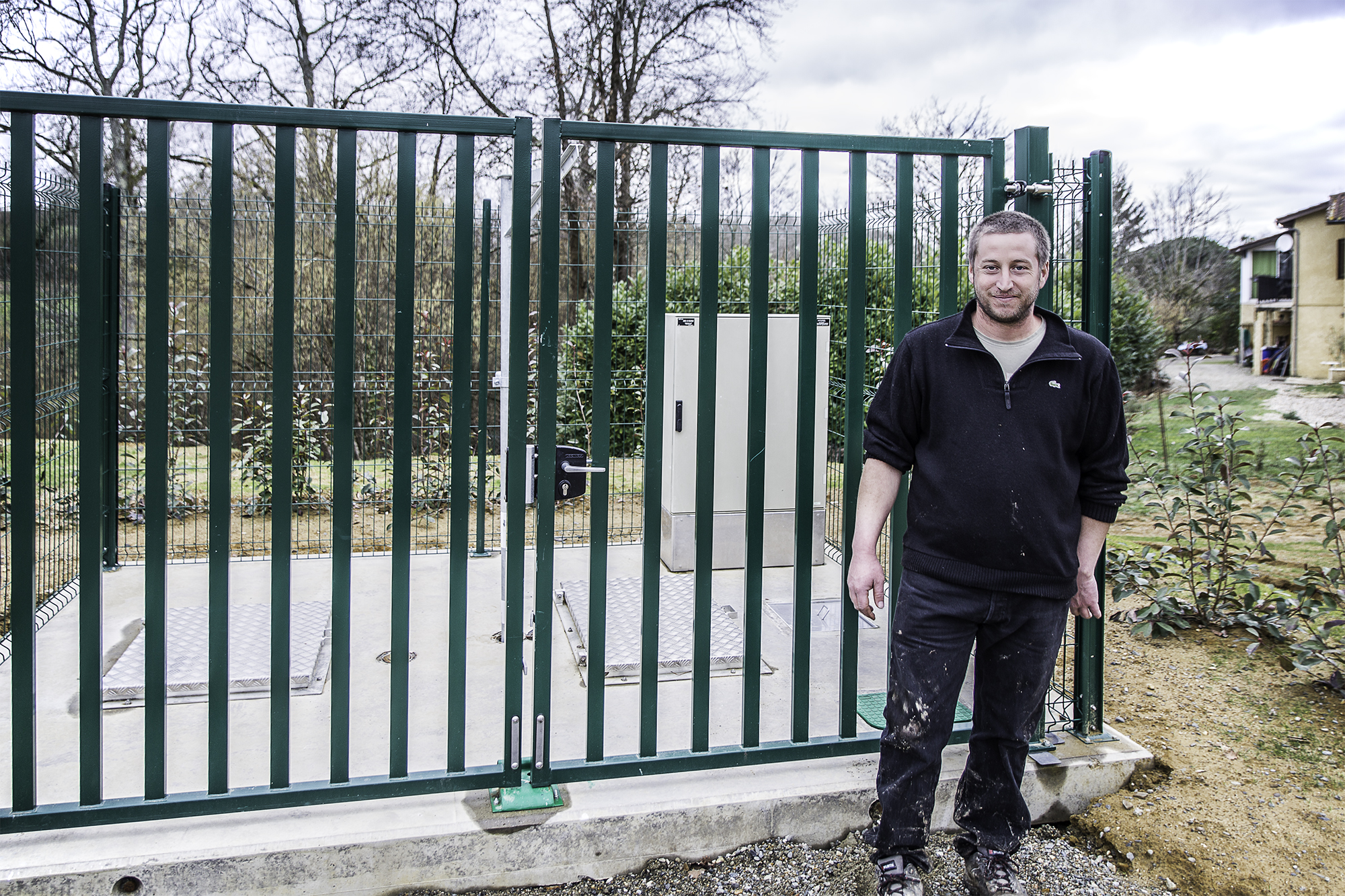 Mathieu Barnabas montre le poste du Perdigat 1bis 290116.jpg