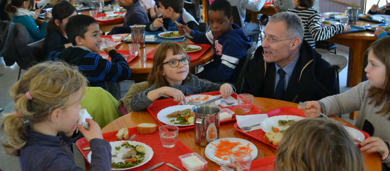DU NOUVEAU ET DU BON DANS LES CANTINES SCOLAIRES  D'AUCH