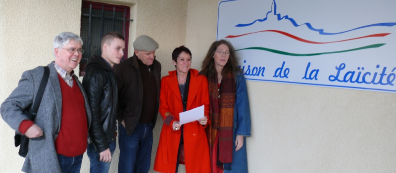 " Nous ne céderons pas 32", un collectif uni pour s'opposer à l'état d'urgence