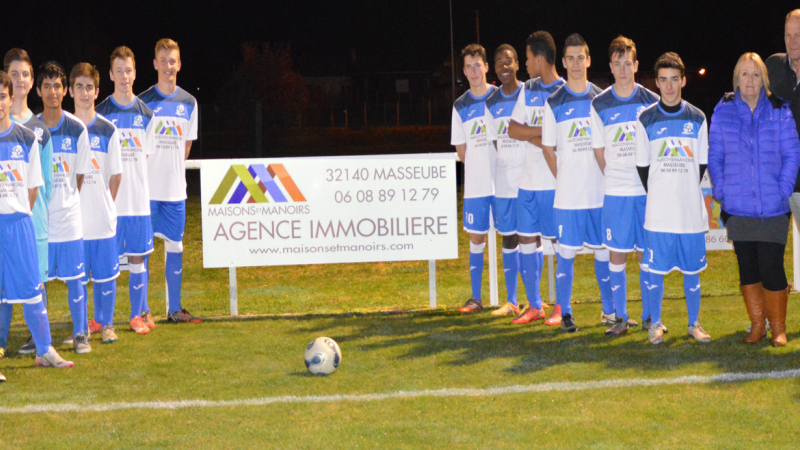 FCM Nouveaux maillots pour les U17
