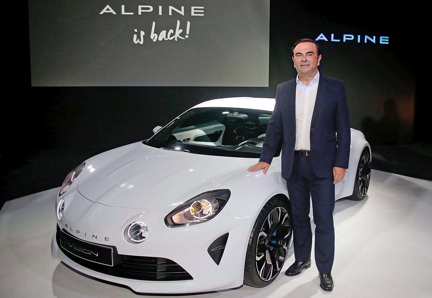 Carlos Ghosn, P.-D.G. de Renault,  mise sur le renouveau d’Alpine.
