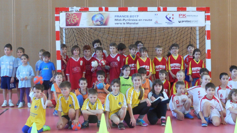 AUCH /  UNE JOURNÉE DE HANDBALL