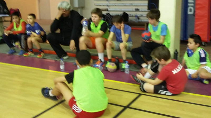 CONDOM  - HANDBALL -