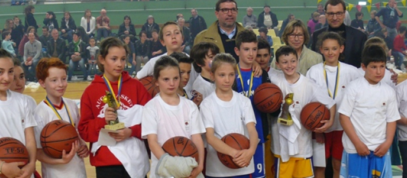 BASKET-BALL : TROPHÉE MICHEL COMMERES 