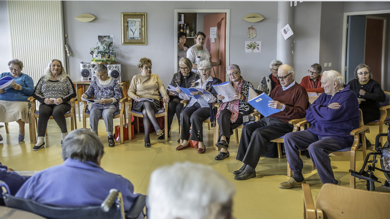 On chante à la maison de retraite de Nogaro
