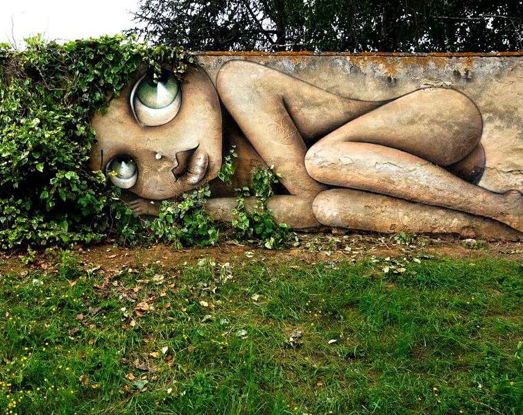 fresque de Vinie Graffiti pour le Festival Street'Art 2015 : réalisée à l'intérieur du stade d’Eauze, cette fresque fait partie du Top 10 des fresques les plus regardées sur facebook dans le monde !