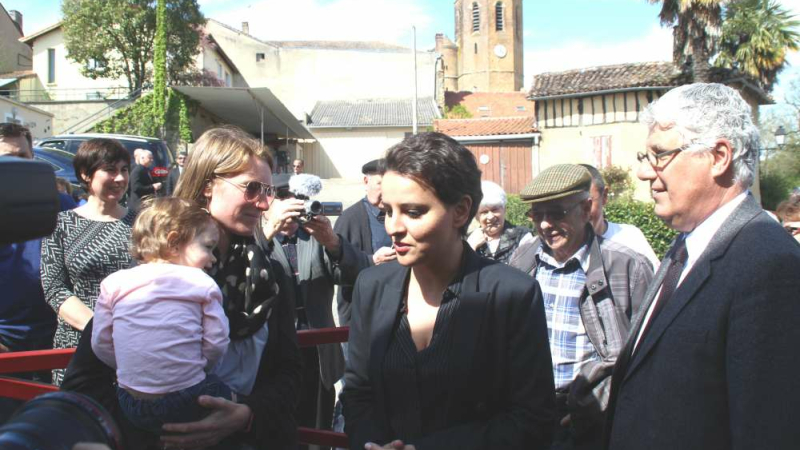 Najat Vallaud-Belkacem  a inauguré le groupe scolaire Jean-Jaurès