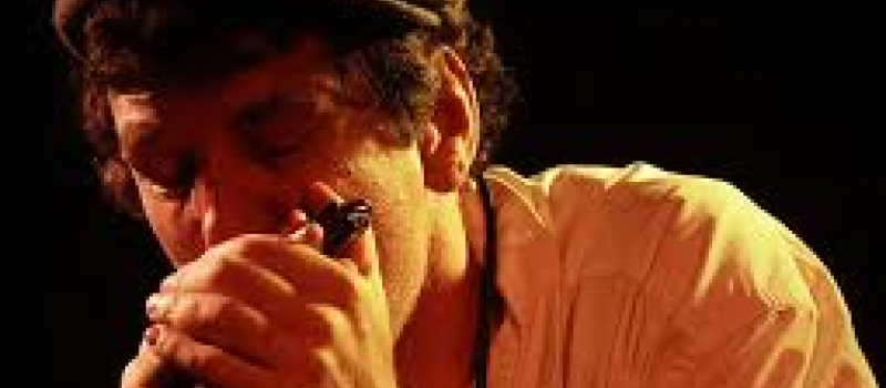  Voix, Guitare et Harmonica