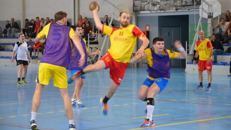 L'ISLE-JOURDAIN  -  HANDBALL  -