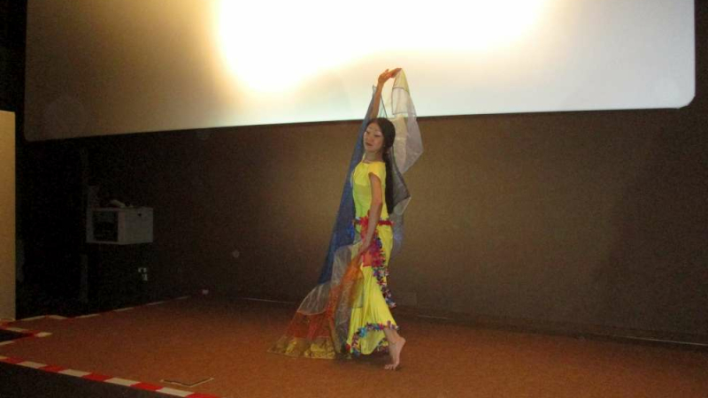 Danses orientales, une première