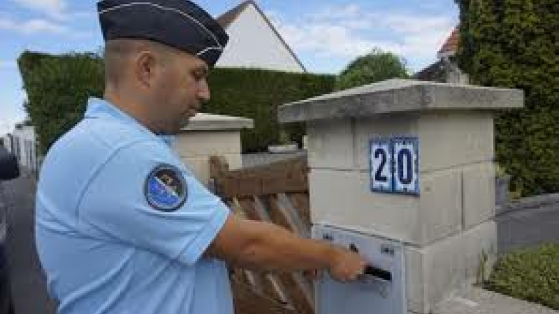 Pour limiter les cambriolages de vacances