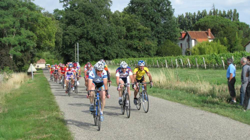 Castelnau d'Auzan-Labarrère :  Grand Prix cycliste Ufolep