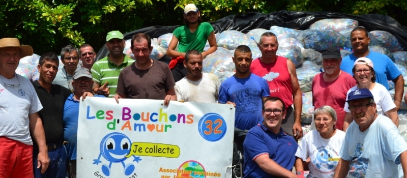 Les Bouchons d'Amour : 11 tonnes de bouchons plastiques expédiés en Belgique