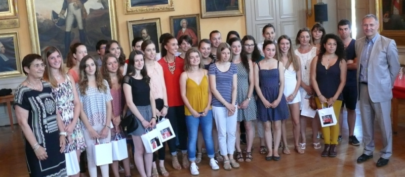 Elles et ils sont TRÈS BIEN 