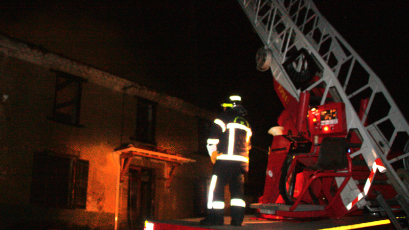 Mazerettes : Un violent incendie détruit une propriété agricole 