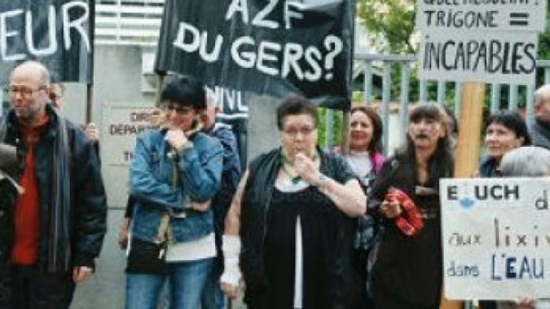 Mardi 6 septembre à 9 h 30, les riverains de la décharge de Pavie se rendent au tribunal de Grande Instance d'Auch