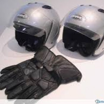 gants et casques moto.jpg