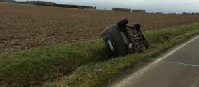 Faits divers : Un excès de vitesse, un piéton renversé, trois accidents de voiture,chute d'un cycliste