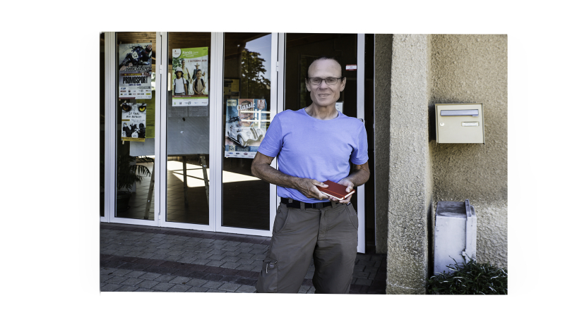Nogaro – Rencontre avec le marcheur qui vient de Biélorussie