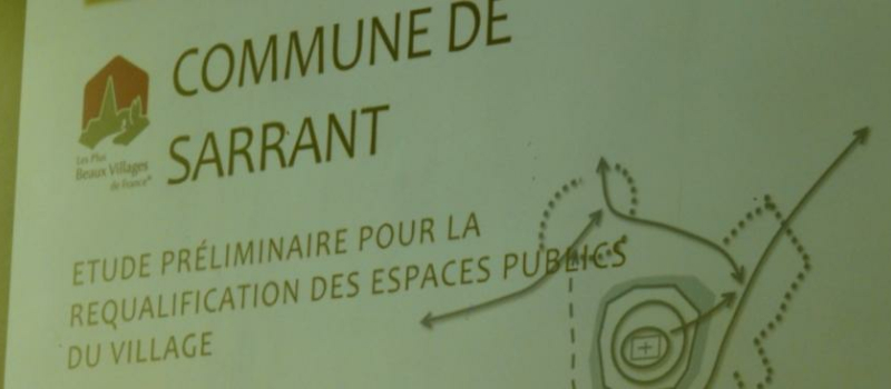 Coup de théâtre : La grande partie des platanes de la place du village de Sarrant, 30 sur 37, ne seront pas abattus. 