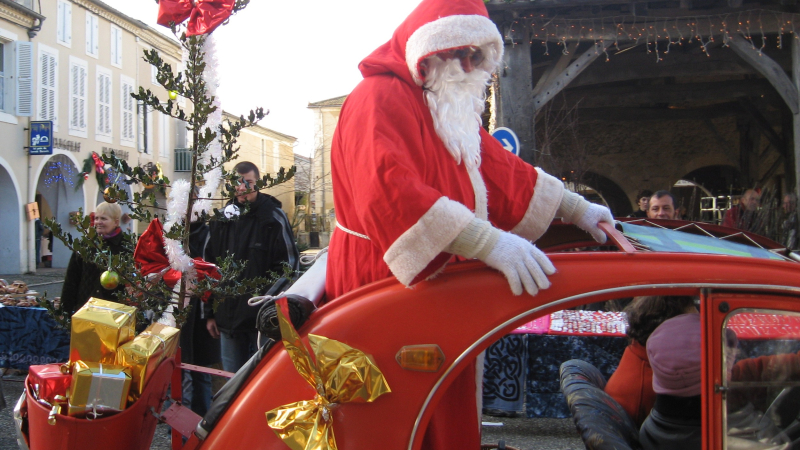 SAINT CLAR : Marché de Noël et fête de l'arbre dimanche 4 décembre 2016: début des inscriptions