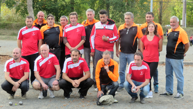 Le club de pétanque à marche forcée vers la première division