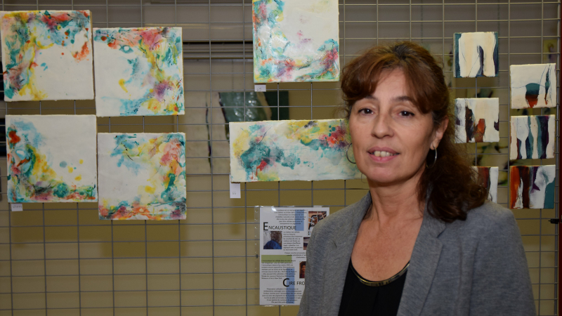 Avec " Textures",  une exposition inédite de peintures à la cire 