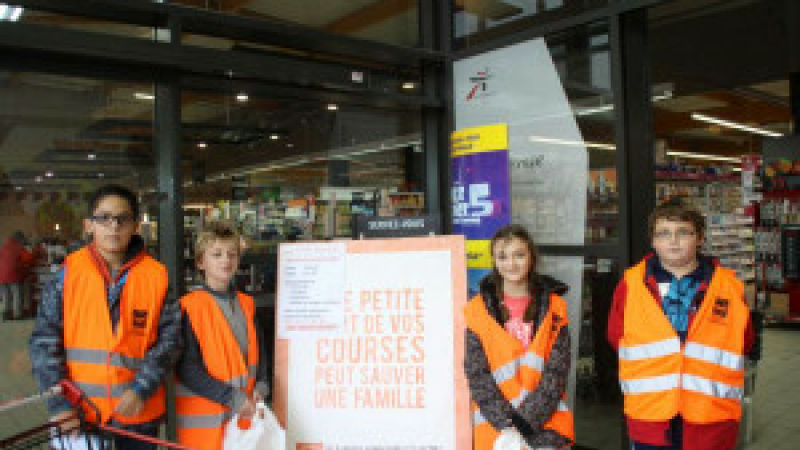 Cazaubon : Les collégiens ont collecté pour la Banque Alimentaire