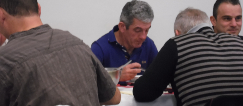 Plus de soixante convives a Jû-Belloc au repas des pécheurs 